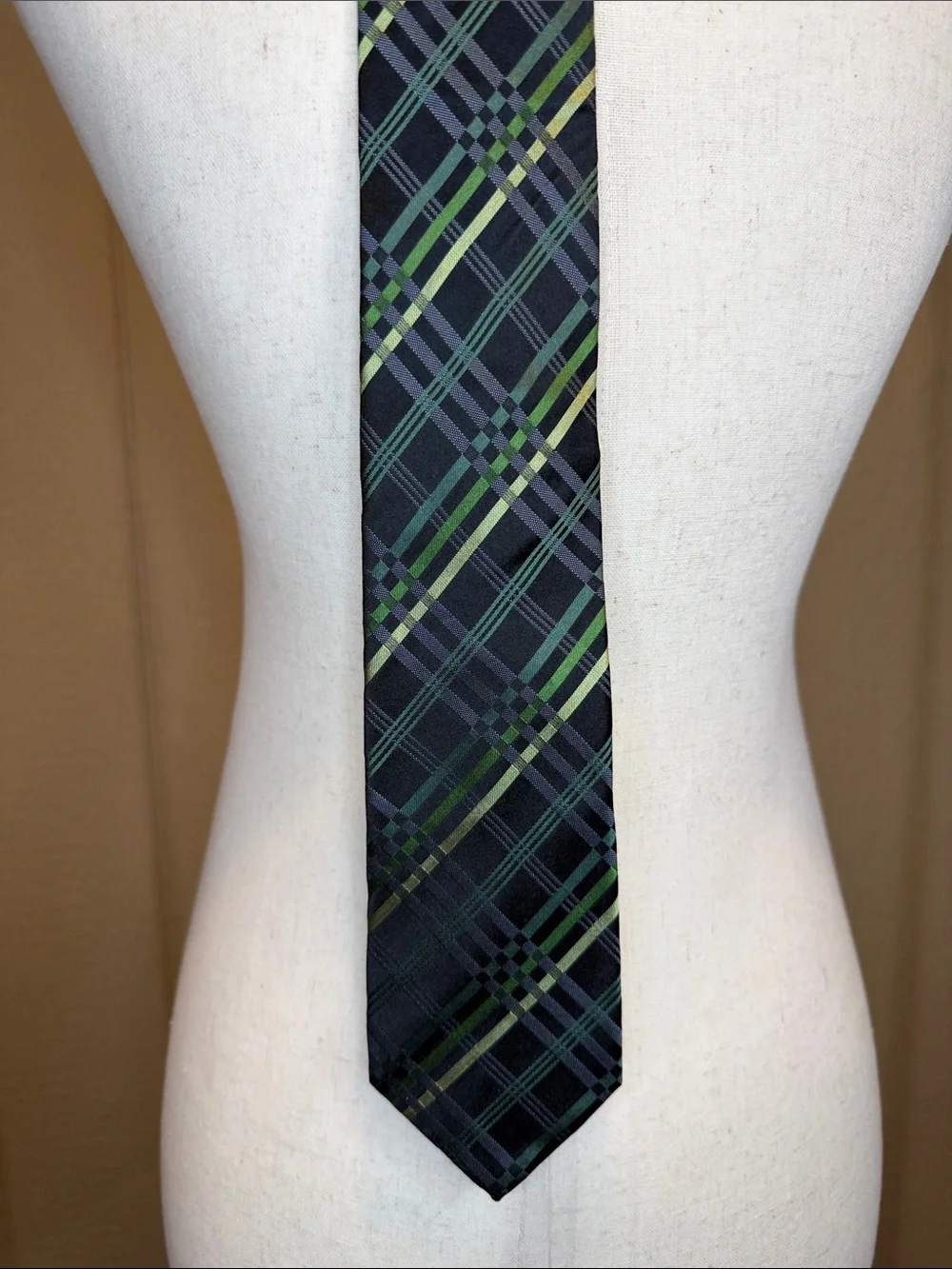 Alfani Men's Silk Tie Green Black Plaid Tartan Slim Modern Preppy Ivy League